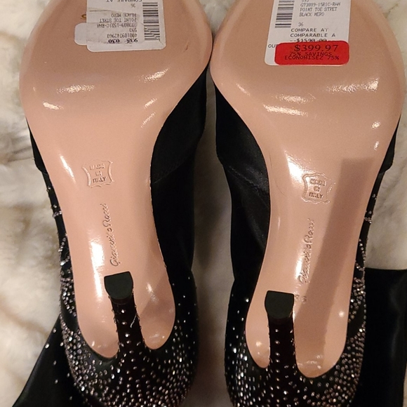 Black sparkly point toe ankle bootie - Picture 5 of 7